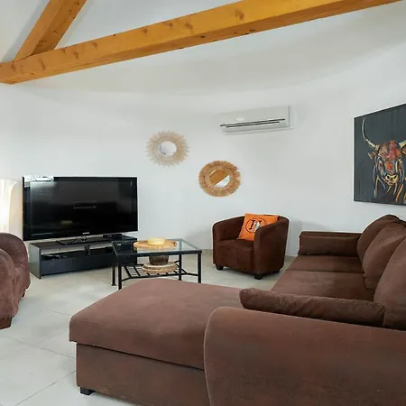 El Rancho - St4 Mezzanine Apartment *